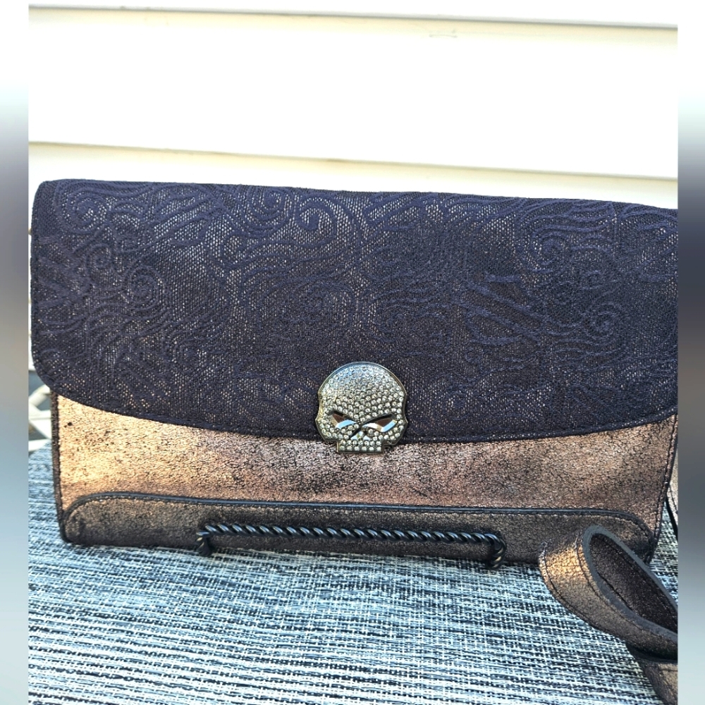 Harley-Davidson Willie G Skull Lace Clutch Crossbody Purse 97778-16VW